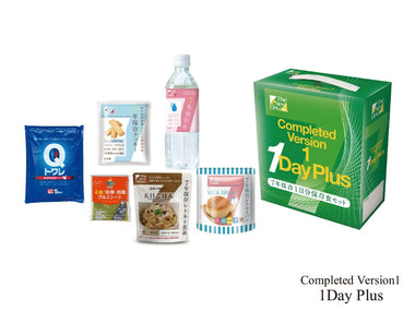 7年保存1日分保存食セット中身と箱(保存水、クッキー、パン、五目ごはん、アルミシート、トワレ)